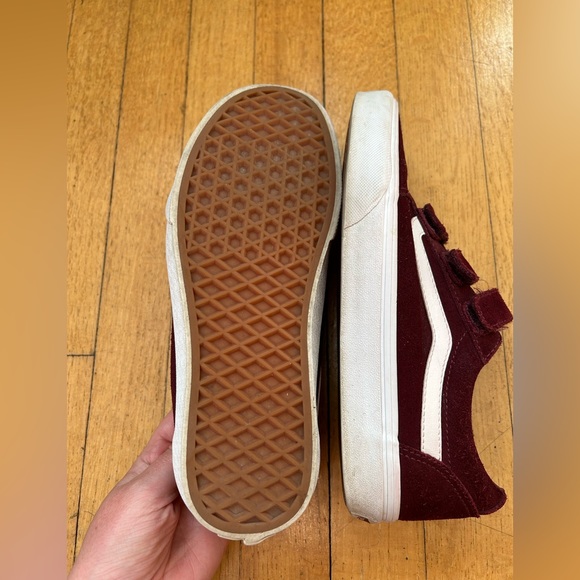 Women’s Burgundy Velcro Vans Size 7 - Picture 2 of 3